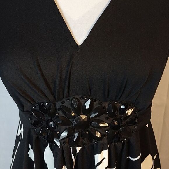 ECI New York Beaded Mini Dress - Picture 2 of 9